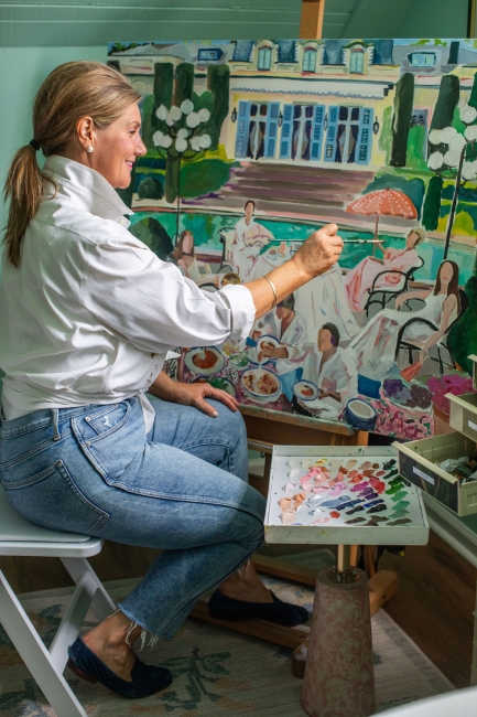 Abbey Mueller painting a custom commission for Dallas TX Client in CHS studio